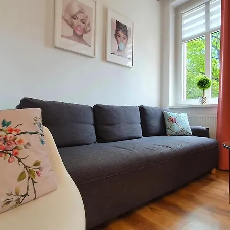 Przy Starowce - Bella - 2 Osobne Sypialnie, 2 Separate Bedrooms In Old Town - Main Square, Amazing View, Location! דירה בולסלאביש