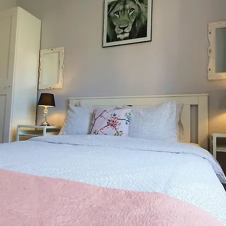 Apartamento Przy Starówce - Bella - 2 Osobne Sypialnie, 2 Separate Bedrooms In Old Town - Main Square, Amazing View, Location!