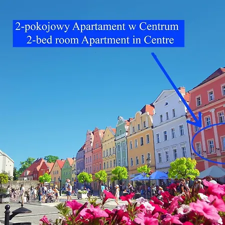 Przy Starowce - Bella - 2 Osobne Sypialnie, 2 Separate Bedrooms In Old Town - Main Square, Amazing View, Location! Appartement Boleslawiec (Lower Silesia)